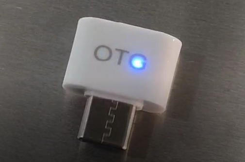 數(shù)據(jù)線激光打標(biāo)機(jī)