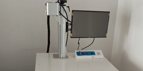 為什么光纖激光打標(biāo)機(jī)比半導(dǎo)體激光打標(biāo)機(jī)使用壽命長